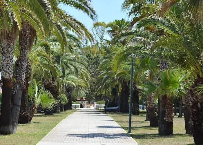 Calme, Mer, Piscines.son Xoriguer Quiet Apartment, Sea, Swimming Pools. *