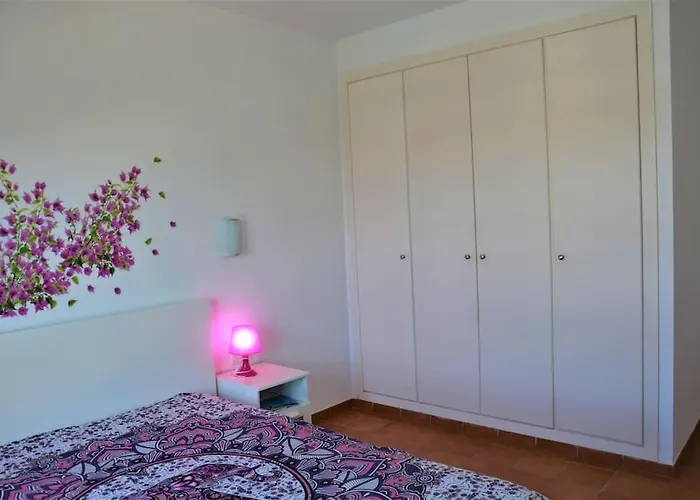 Calme, Mer, Piscines.son Xoriguer Quiet Apartment, Sea, Swimming Pools. * ソン・ショリゲル