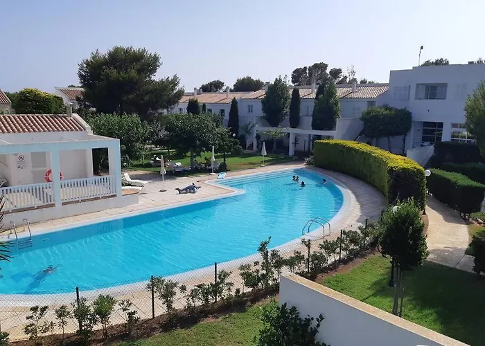 Calme, Mer, Piscines.son Xoriguer Quiet Apartment, Sea, Swimming Pools. アパート