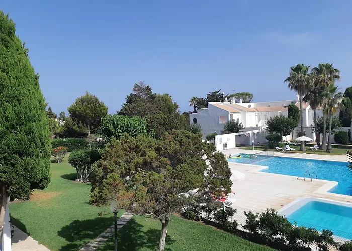 Calme, Mer, Piscines.son Xoriguer Quiet Apartment, Sea, Swimming Pools. アパート ソン・ショリゲル